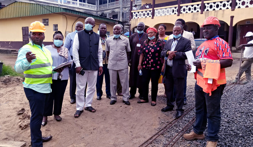 Members of BUIB Baord of Trustees visit construction site of new student halls